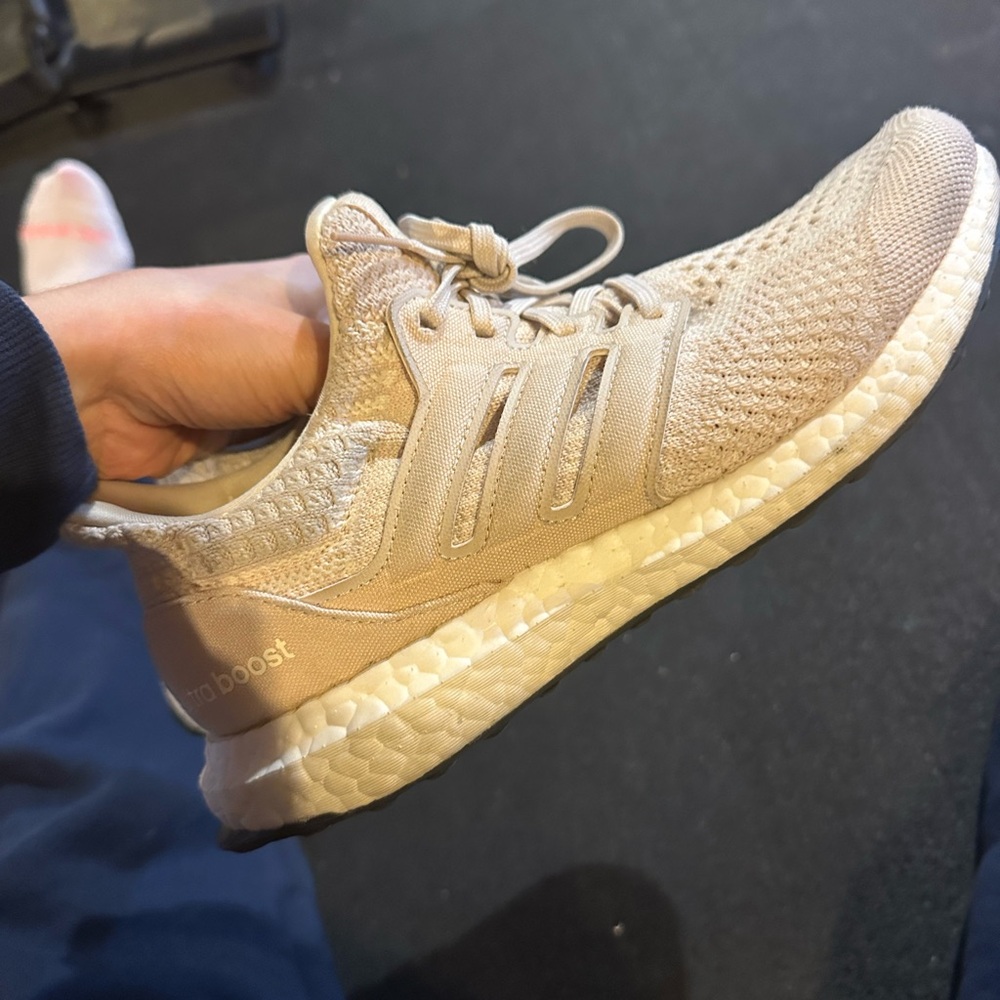 Adidas ultraboost women’s size 7